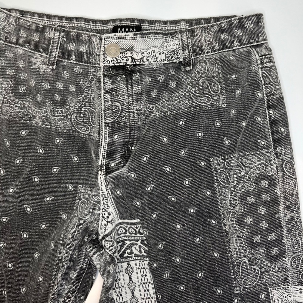 boohooMAN Mens Bandana Patchwork Print Slim Jeans Black White Paisley 31x28